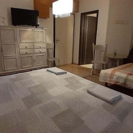 Oazis Apartmanhaz Hajdúszoboszló Exterior foto