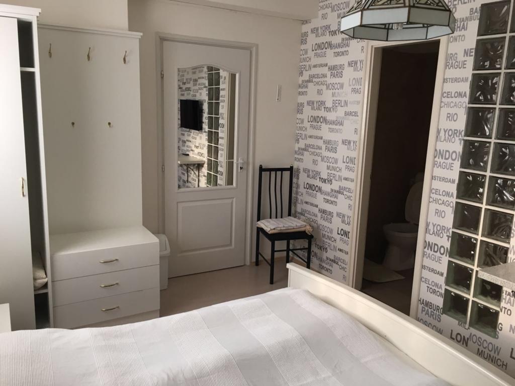 Oazis Apartmanhaz Hajdúszoboszló Zimmer foto