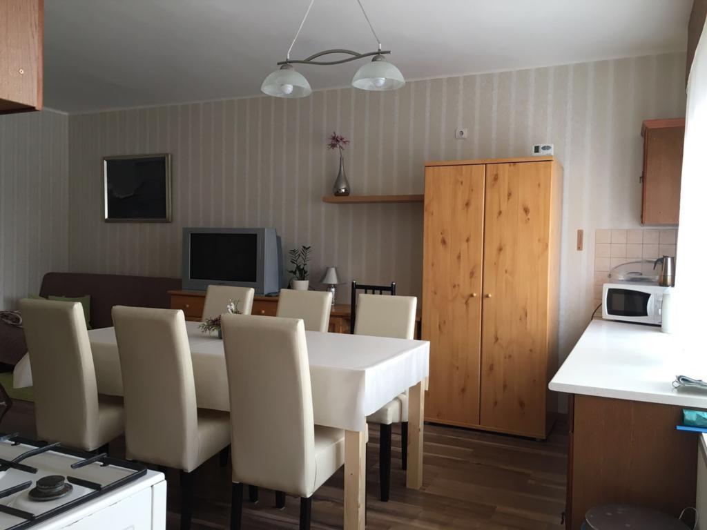 Oazis Apartmanhaz Hajdúszoboszló Zimmer foto